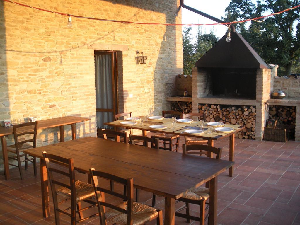 Girfalco Country House Bed and Breakfast Urbino Exterior foto