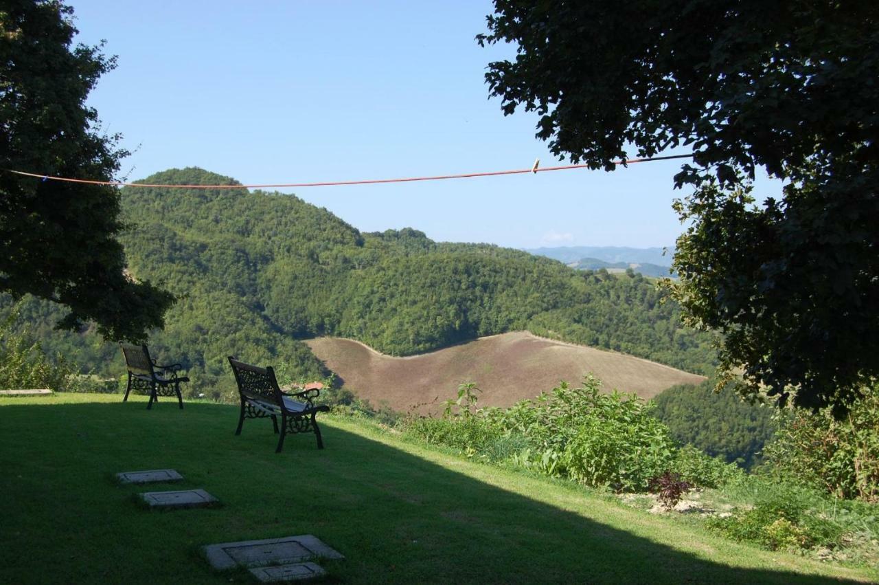 Girfalco Country House Bed and Breakfast Urbino Exterior foto